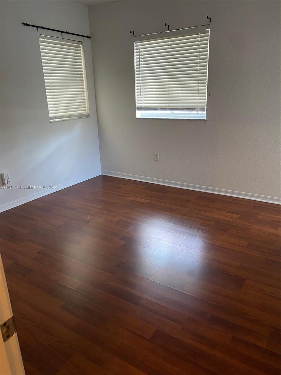 3930 SW 52nd Ave # D4