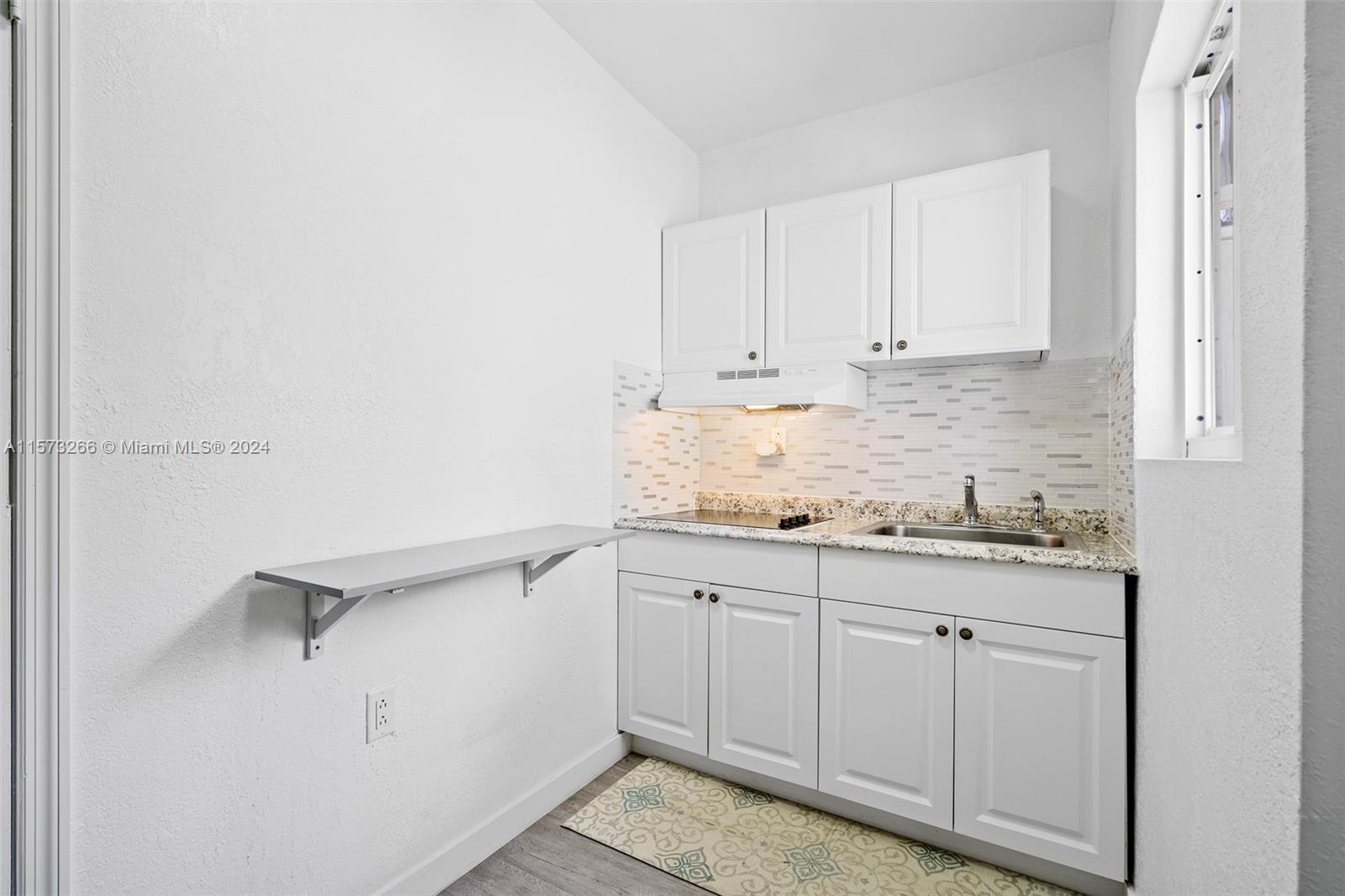 23 Miami Gardens Rd