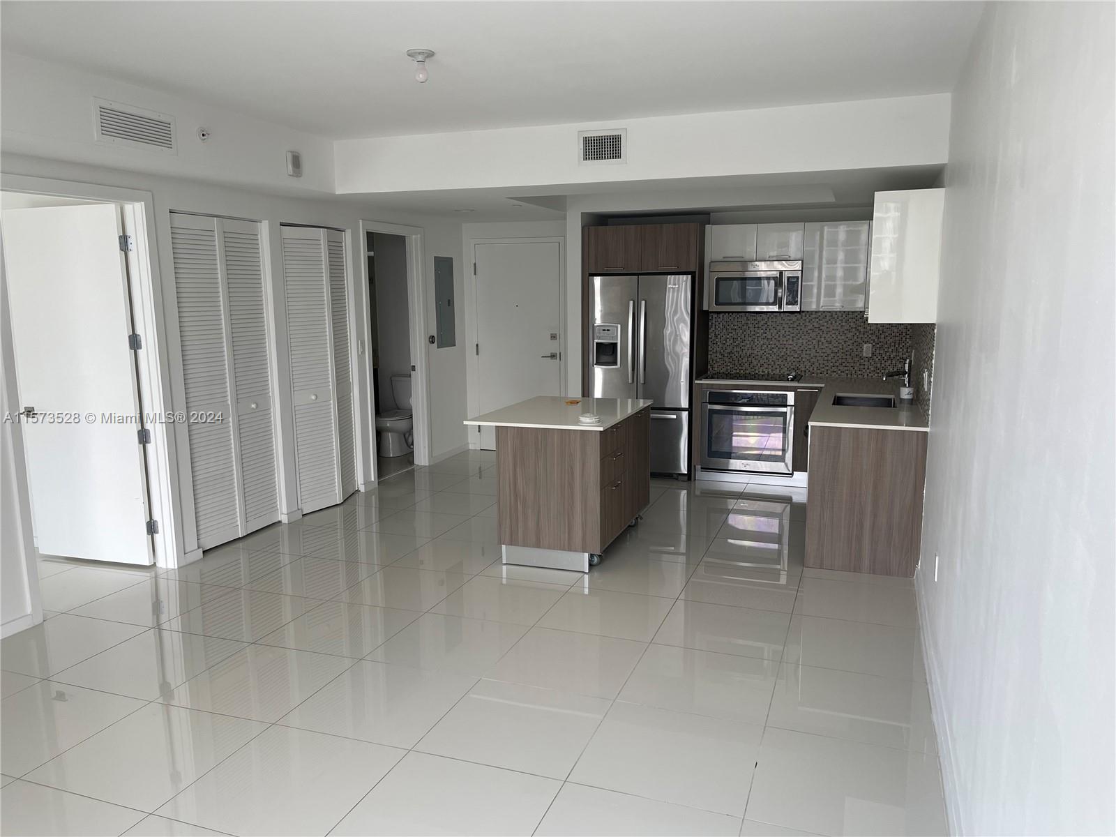 5300 Paseo Blvd # 1205
