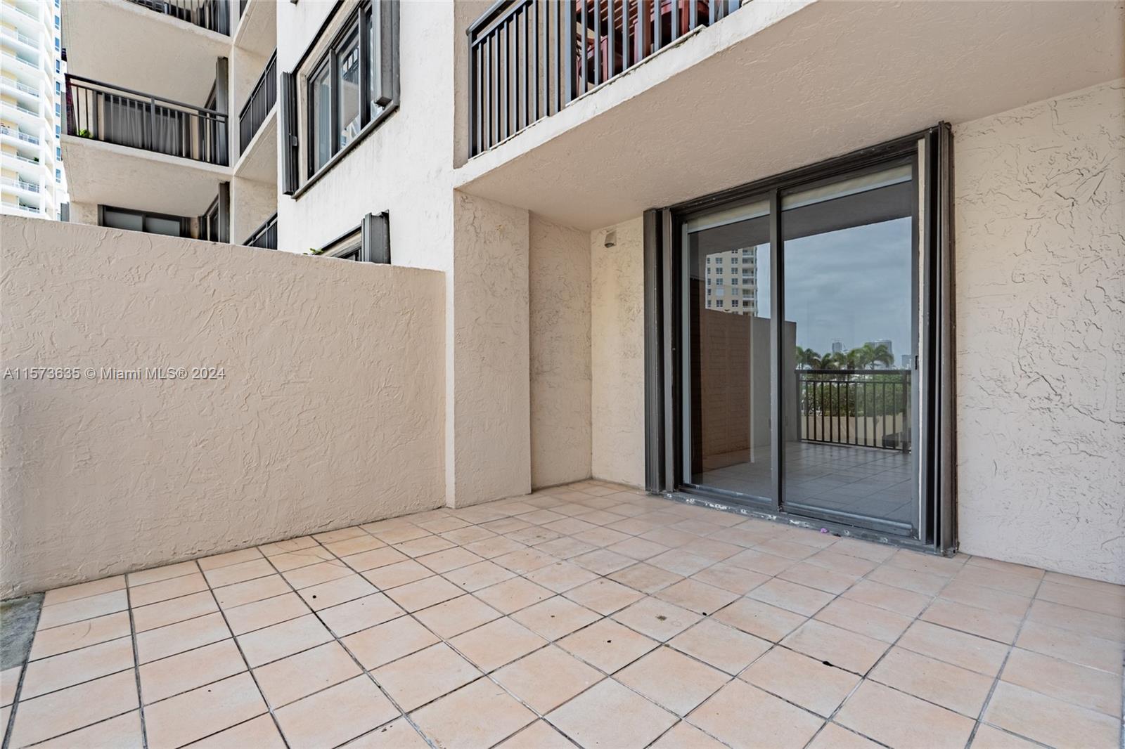 540 Brickell Key Dr # 702