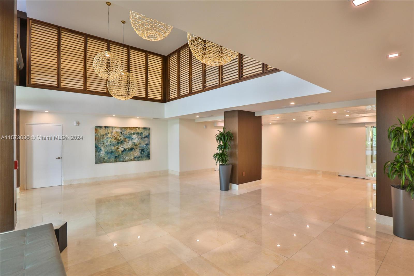 540 Brickell Key Dr # 702