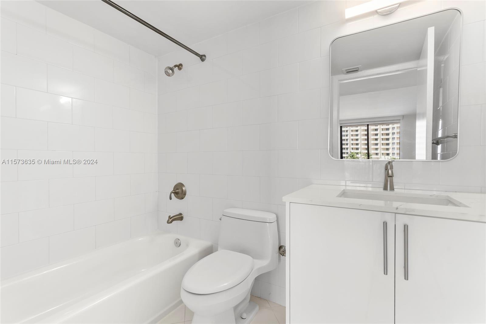540 Brickell Key Dr # 702