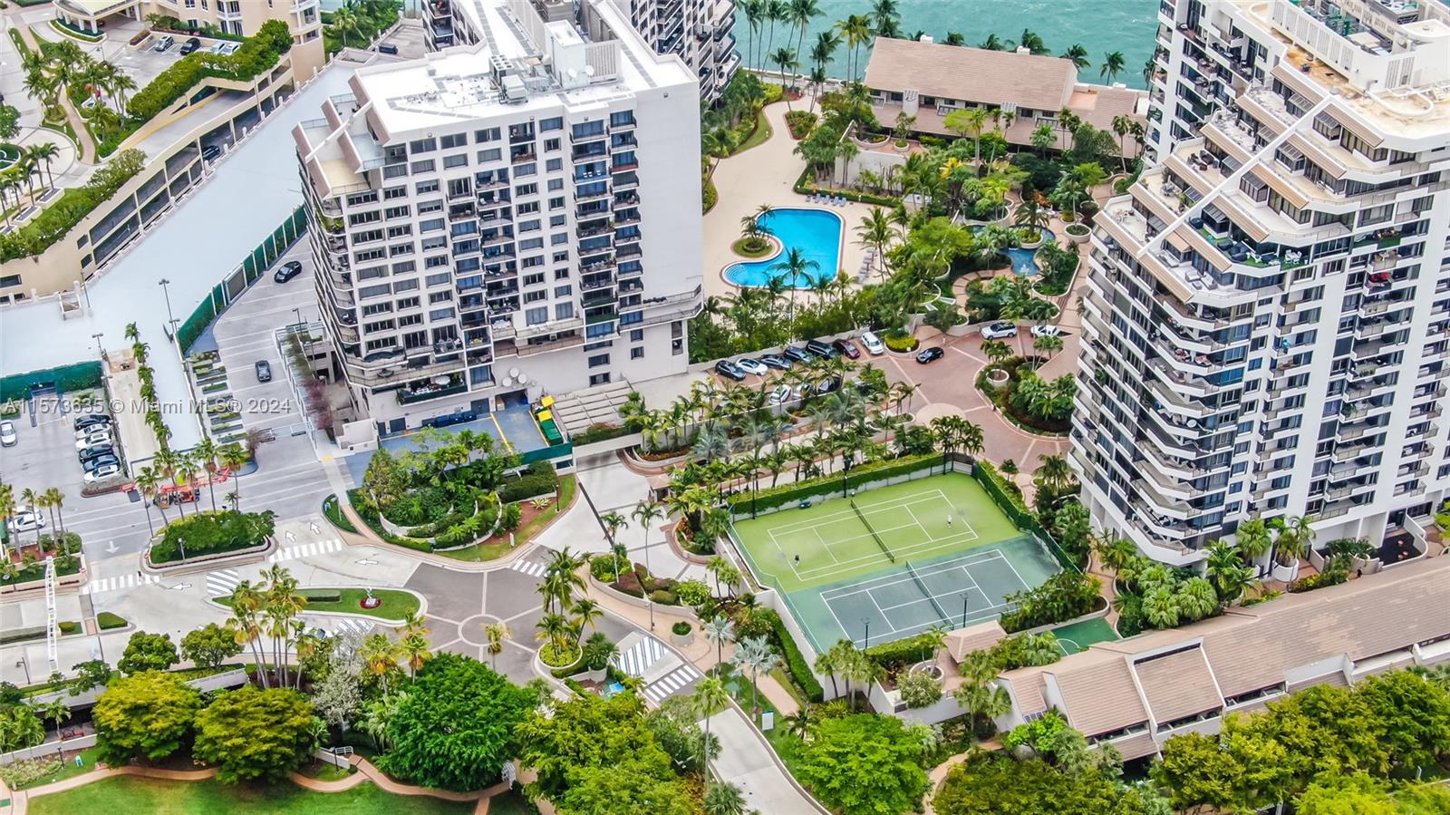 540 Brickell Key Dr # 702