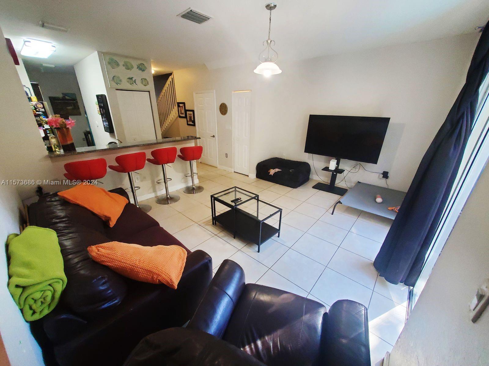 9145 SW 227th St # 5