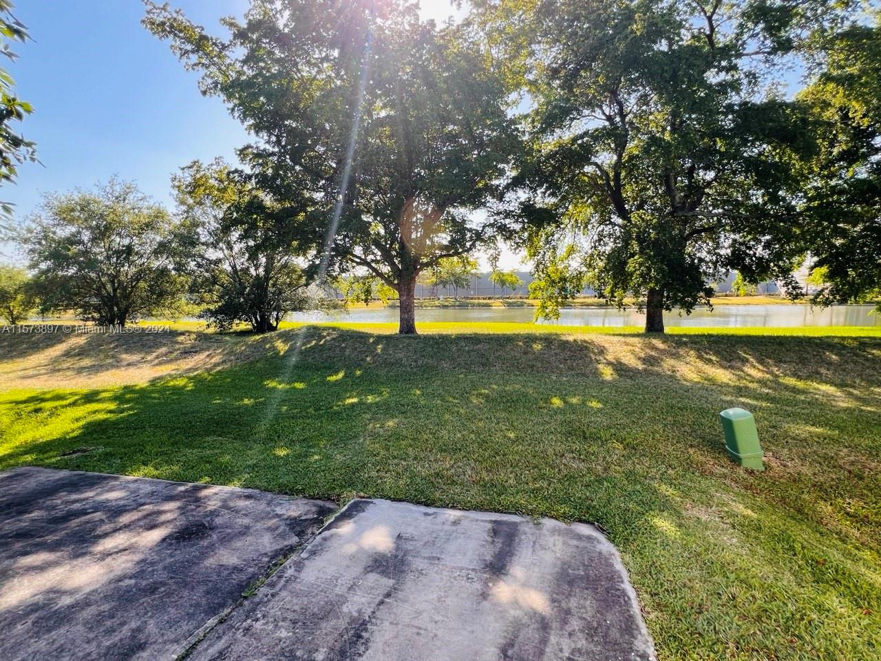 2219 Nova Village Dr