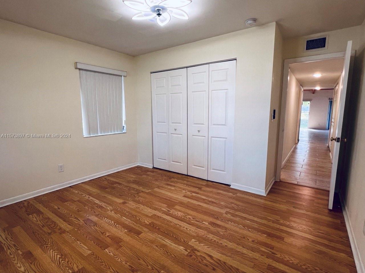 2219 Nova Village Dr