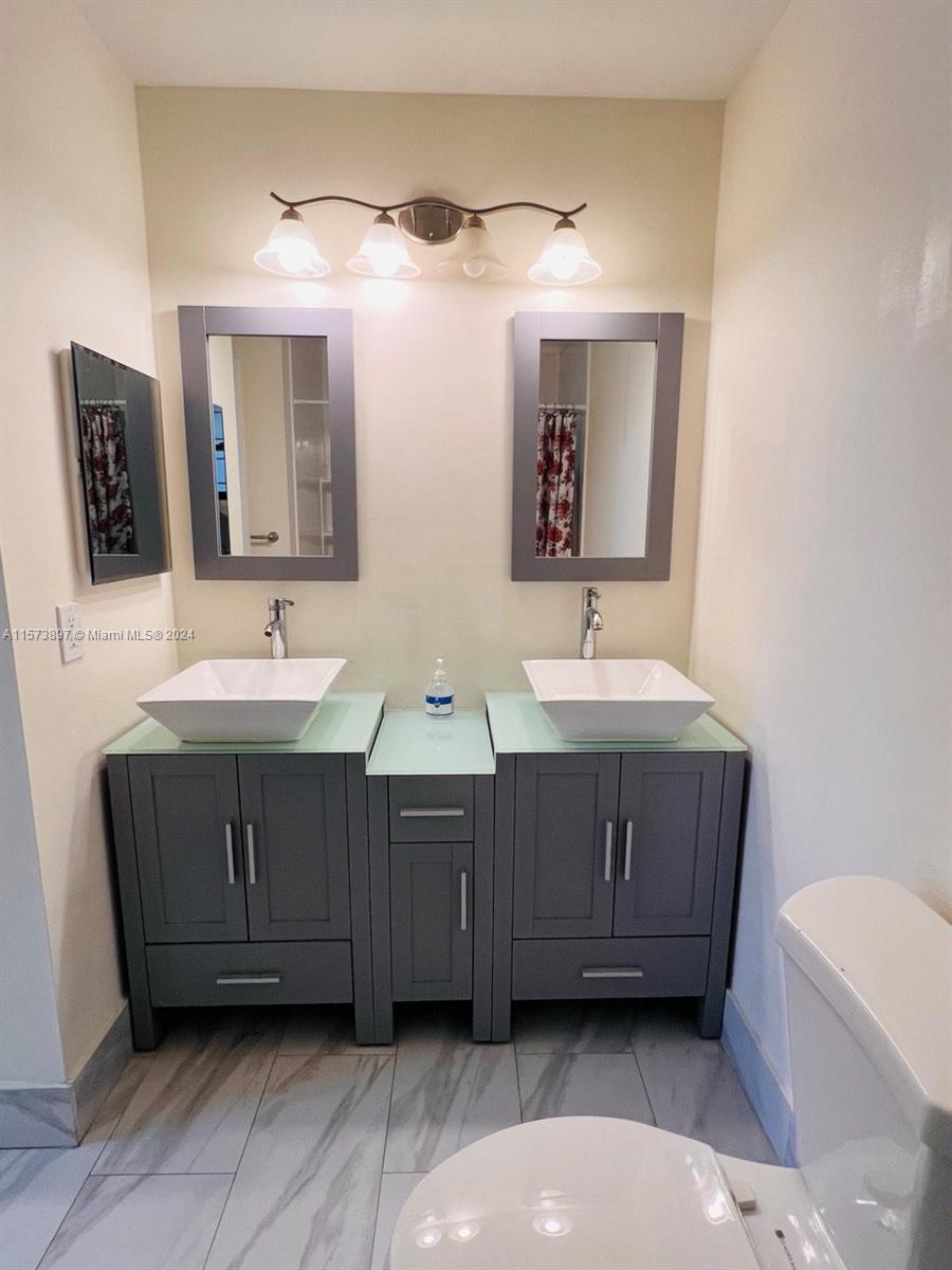 2219 Nova Village Dr