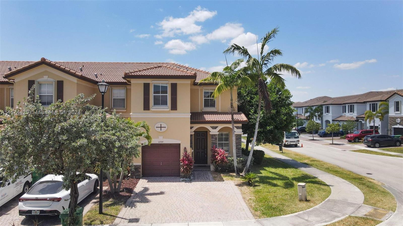 8794 NW 112th Pl # 8794