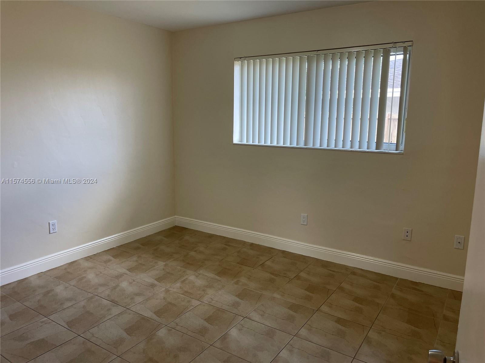 15445 SW 99th Ave