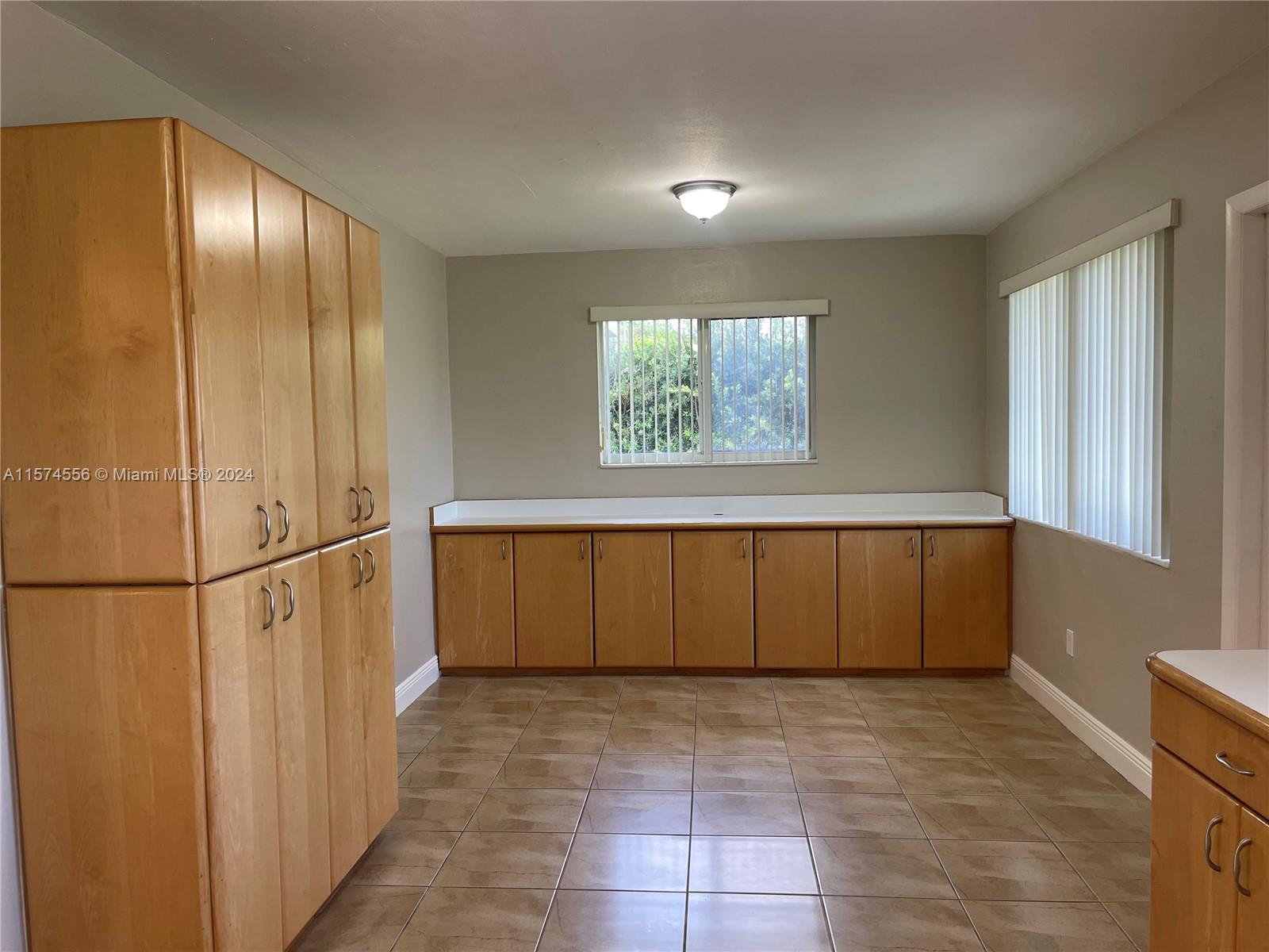 15445 SW 99th Ave