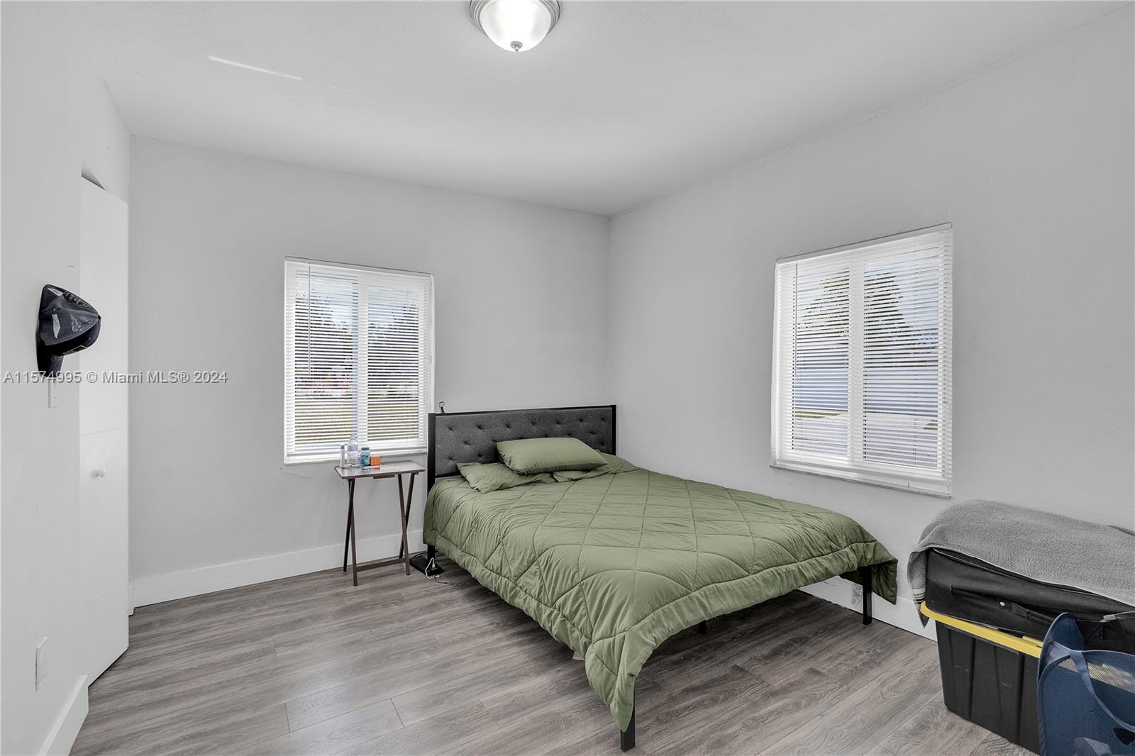 522 NW 15th St