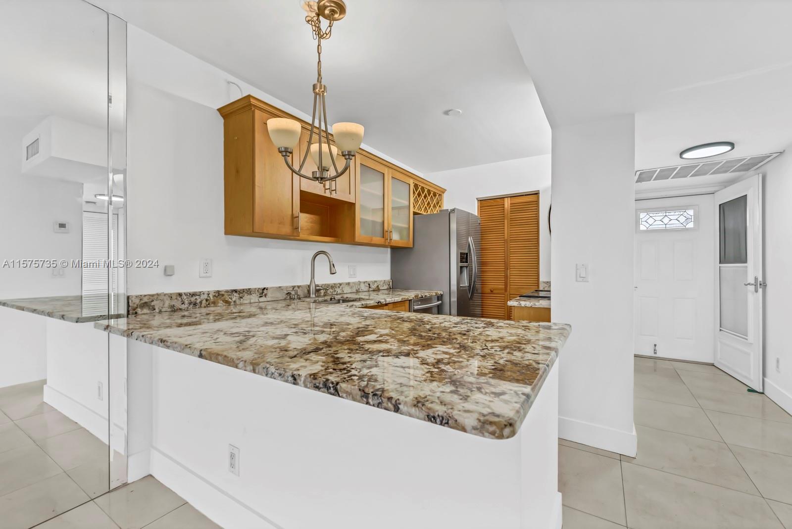 2907 NE 8th Ter # 201