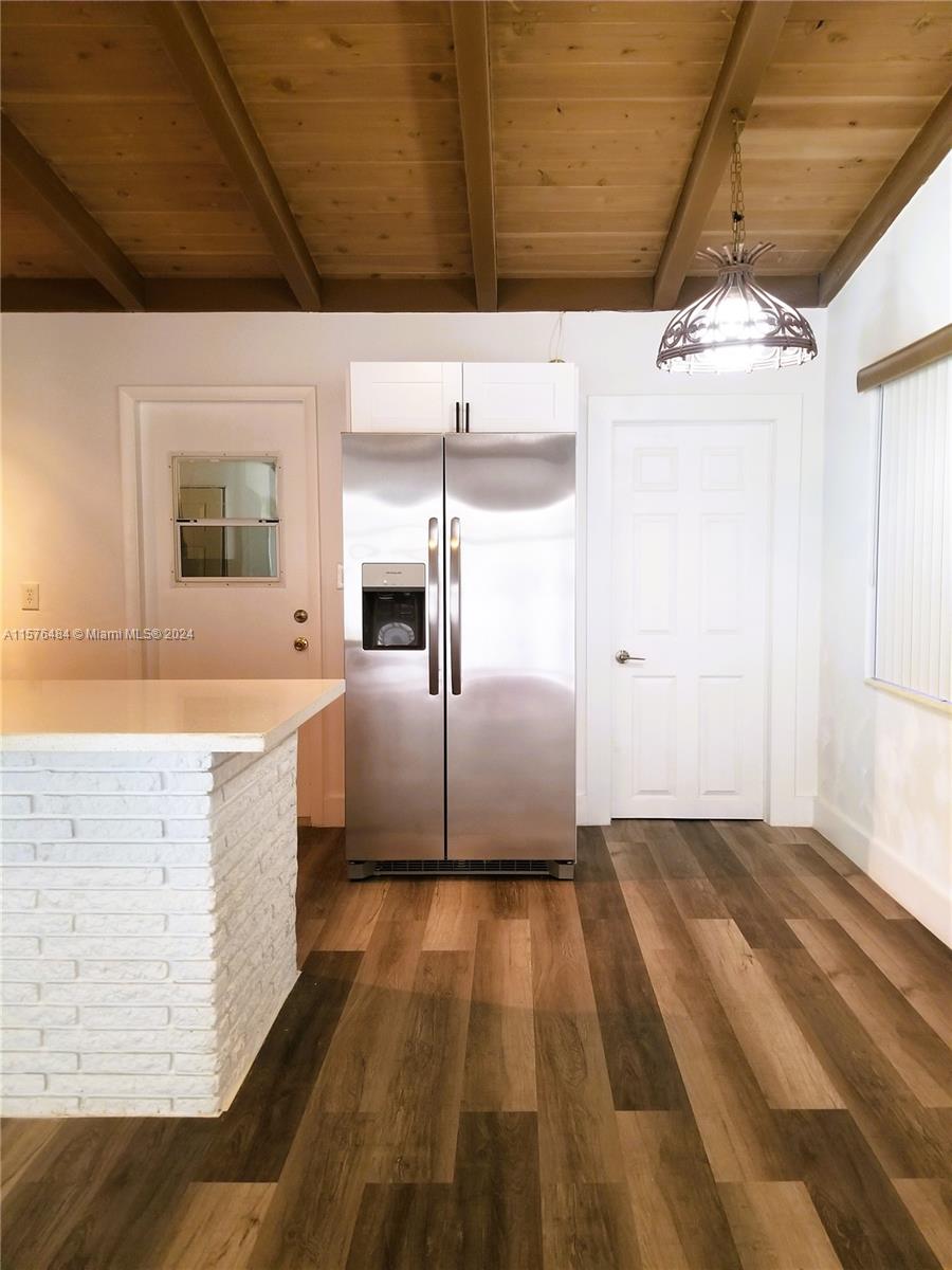 1260 SW 28th Rd