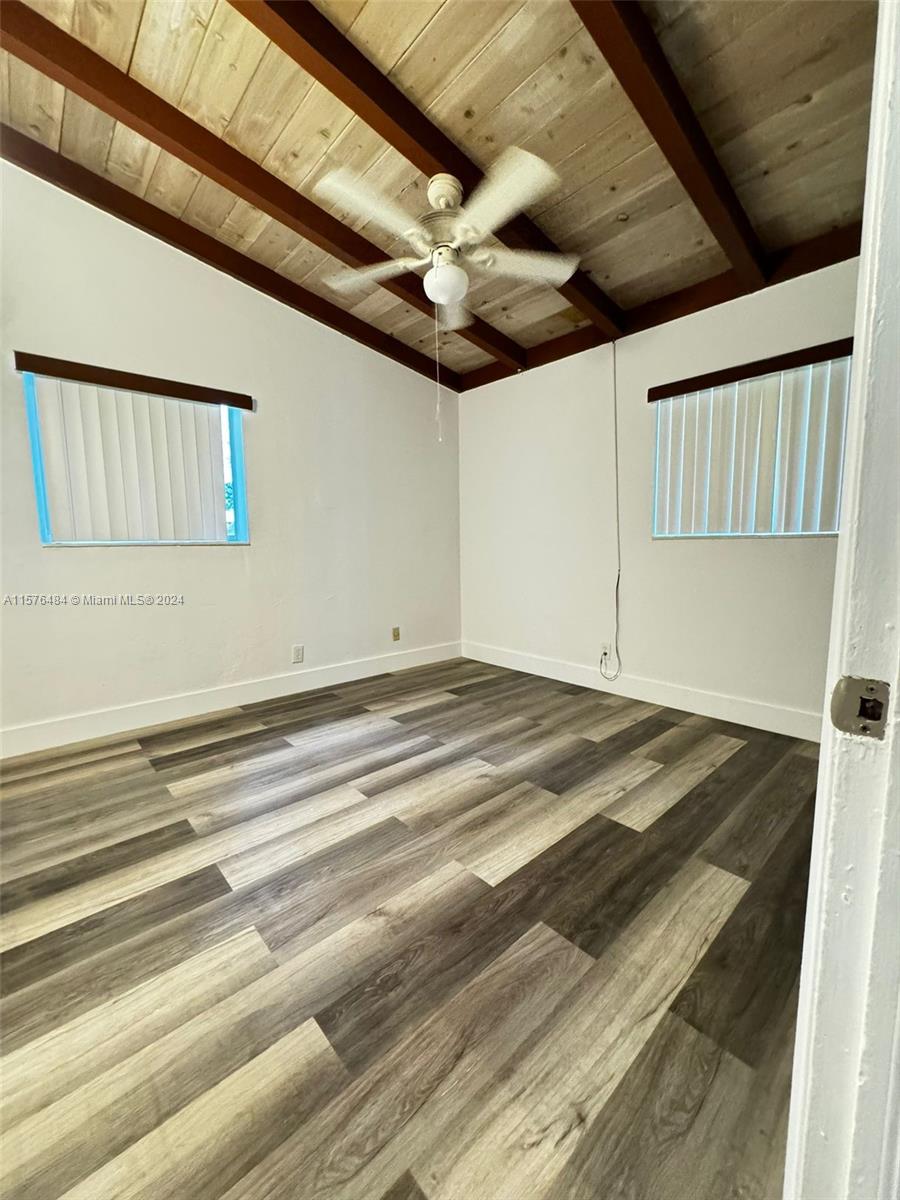 1260 SW 28th Rd