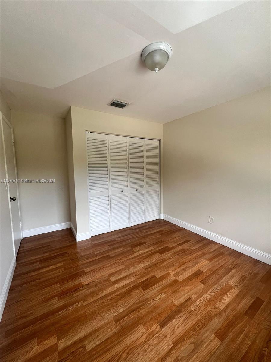 9800 Hammocks Blvd # 12 Unit: 203-12