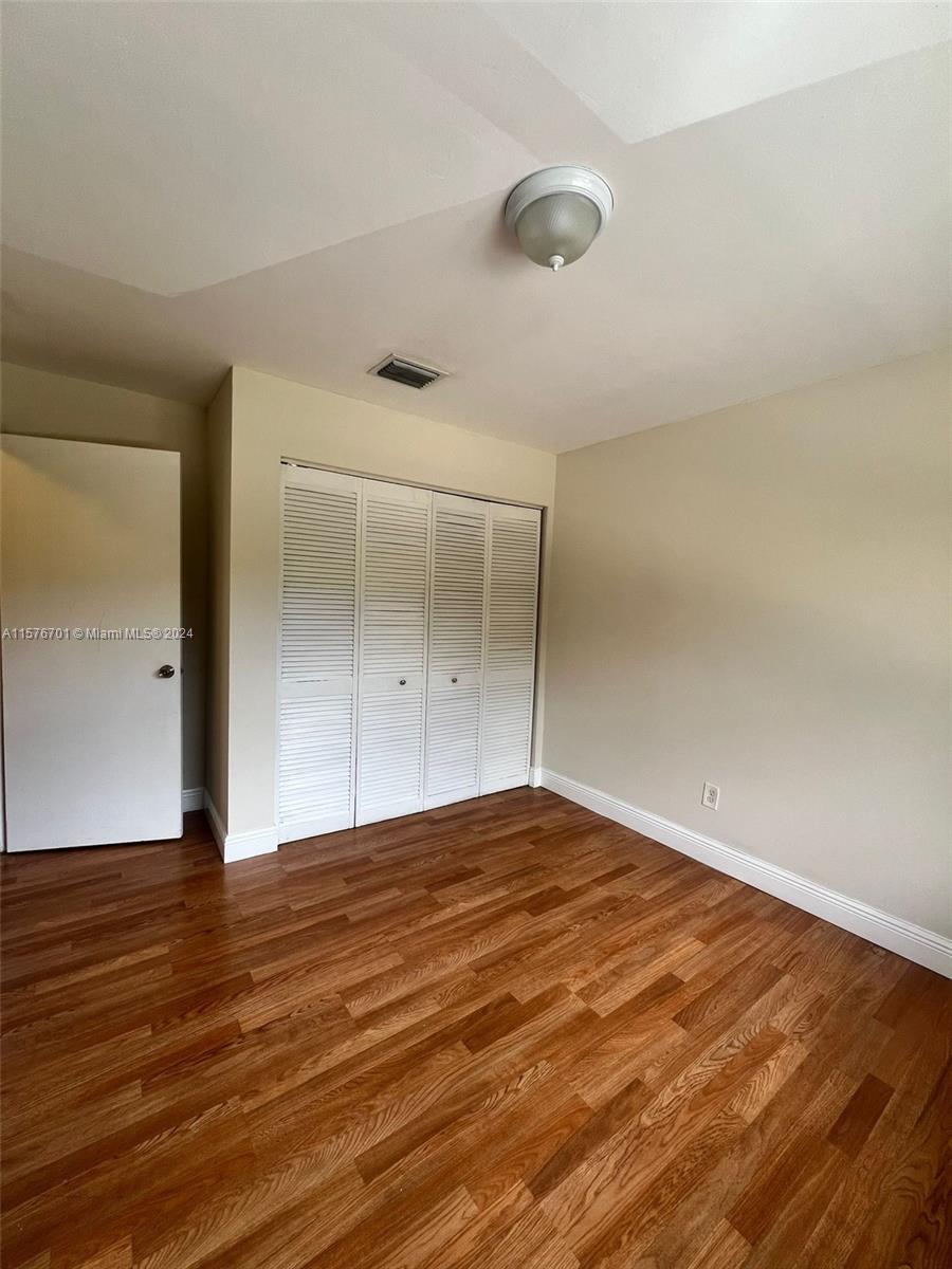 9800 Hammocks Blvd # 12 Unit: 203-12