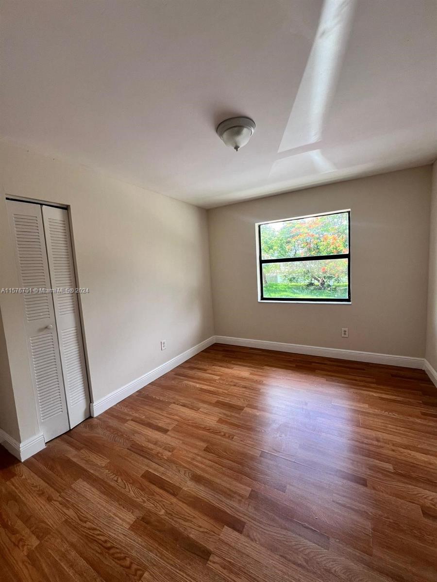 9800 Hammocks Blvd # 12 Unit: 203-12