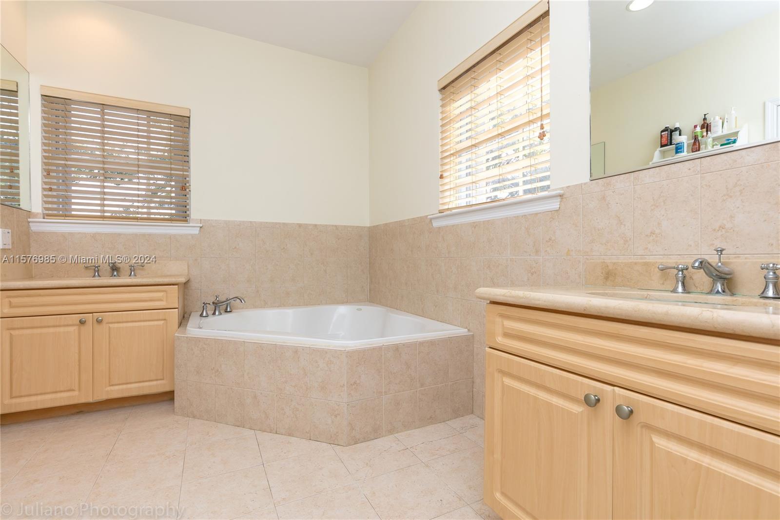 444 Fernwood Rd # 444