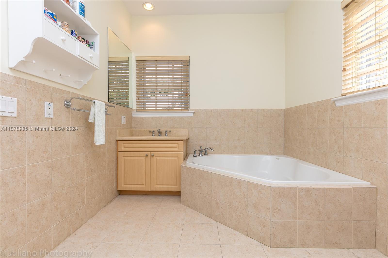 444 Fernwood Rd # 444