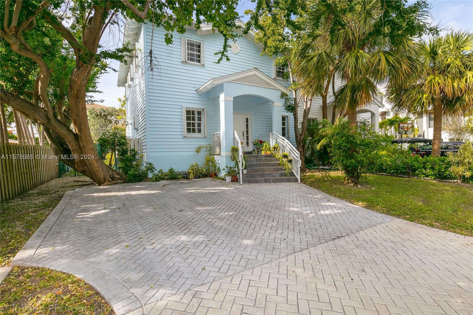 444 Fernwood Rd # 444