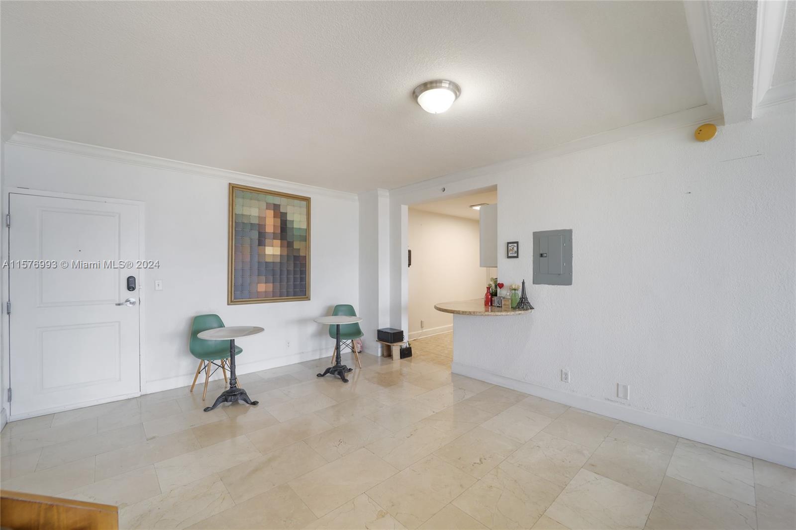 401 69th St # 812