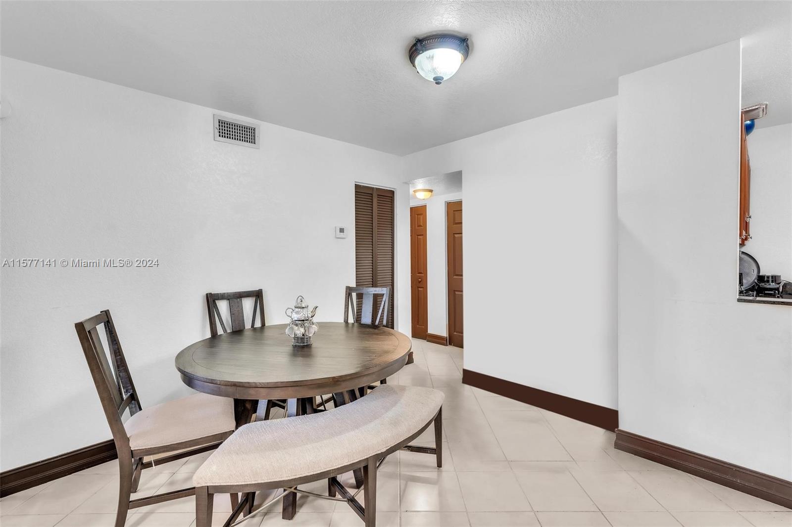 2802 NW 55th Ave # 2B