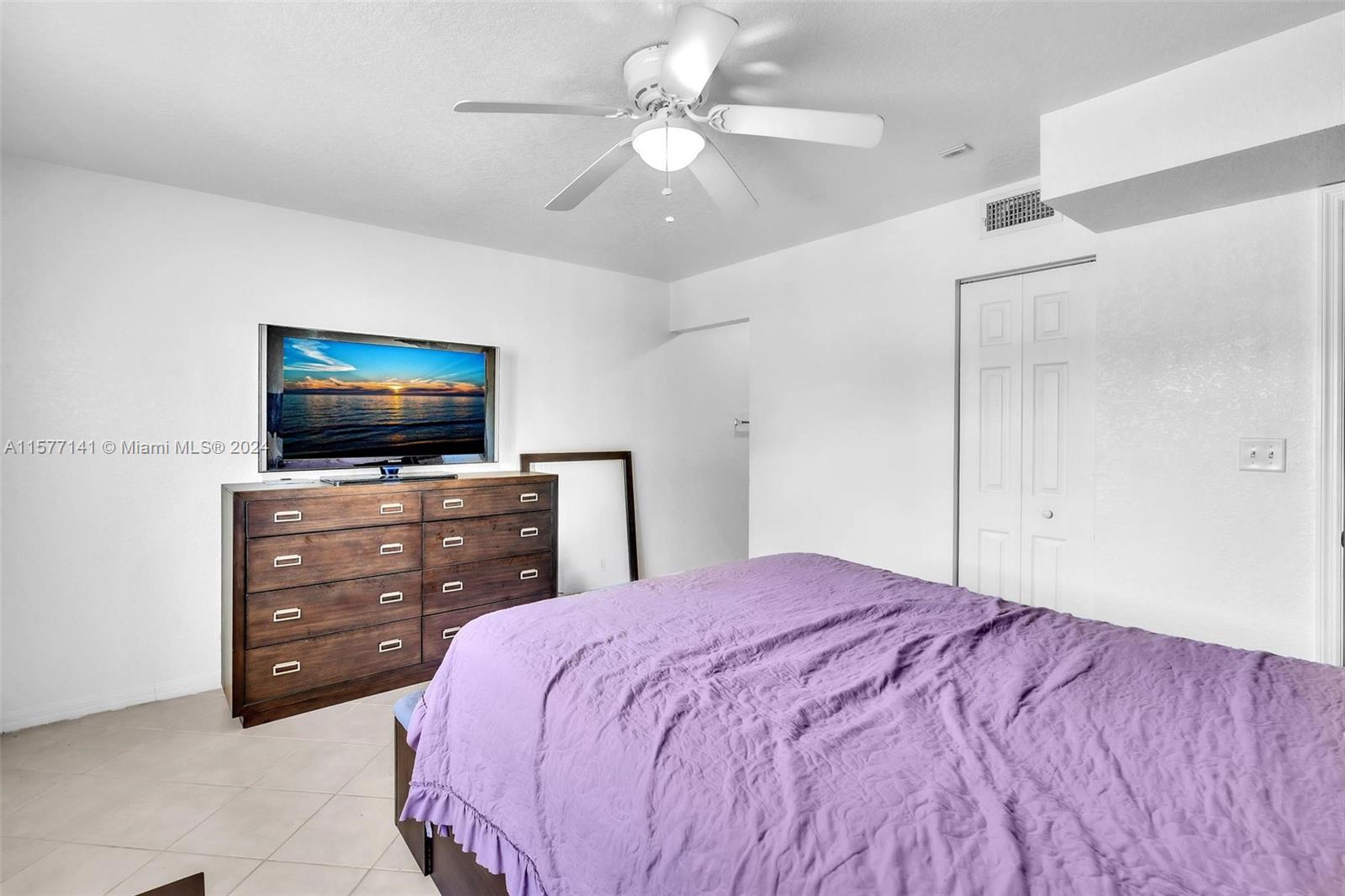 2802 NW 55th Ave # 2B