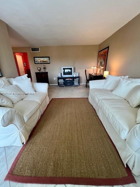 1100 11th St # 405
