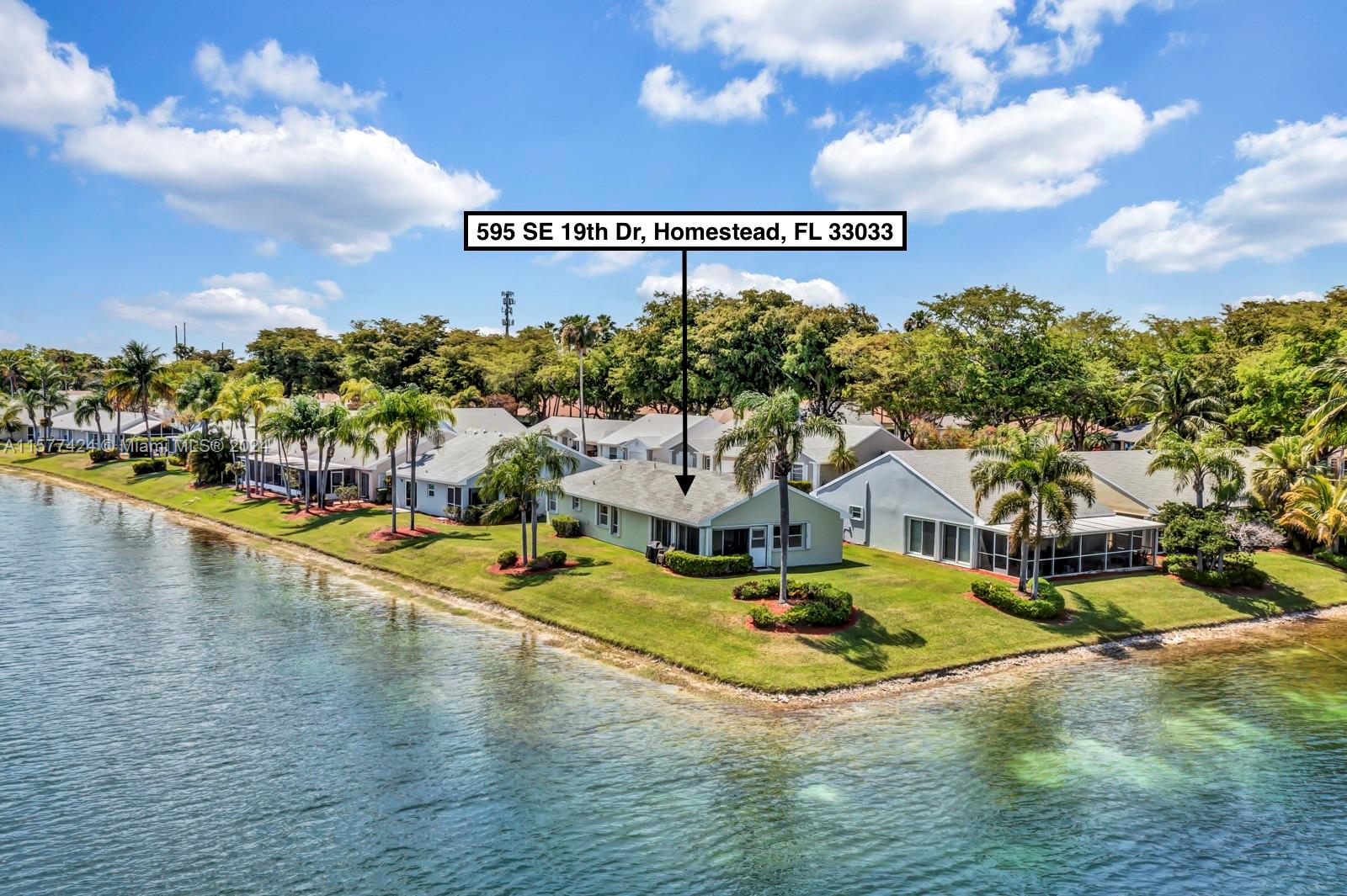 595 SE 19th Dr