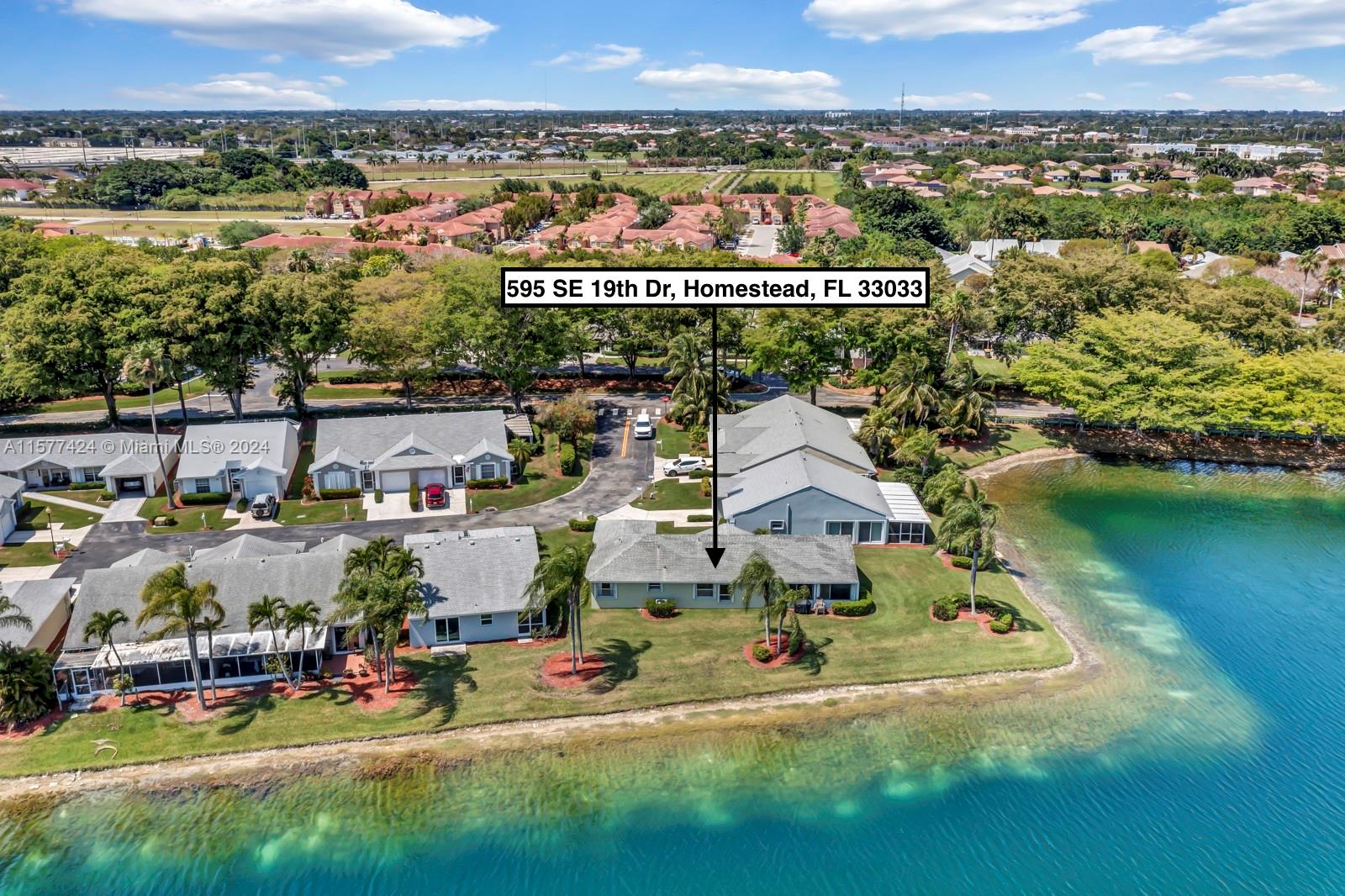 595 SE 19th Dr