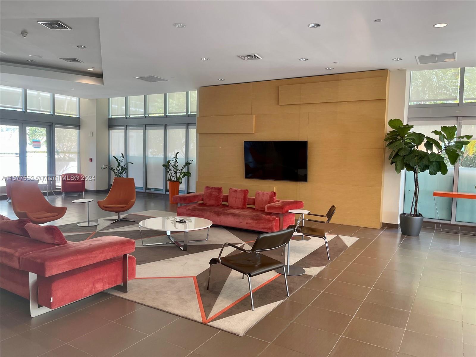 1111 SW 1 AV Unit: 3716-N