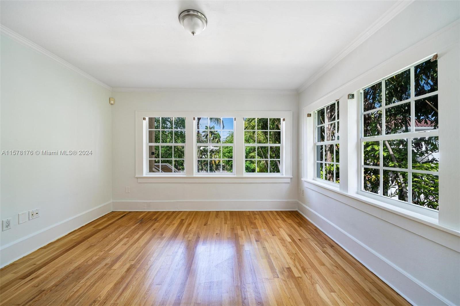 4342 Sheridan Ave # 8