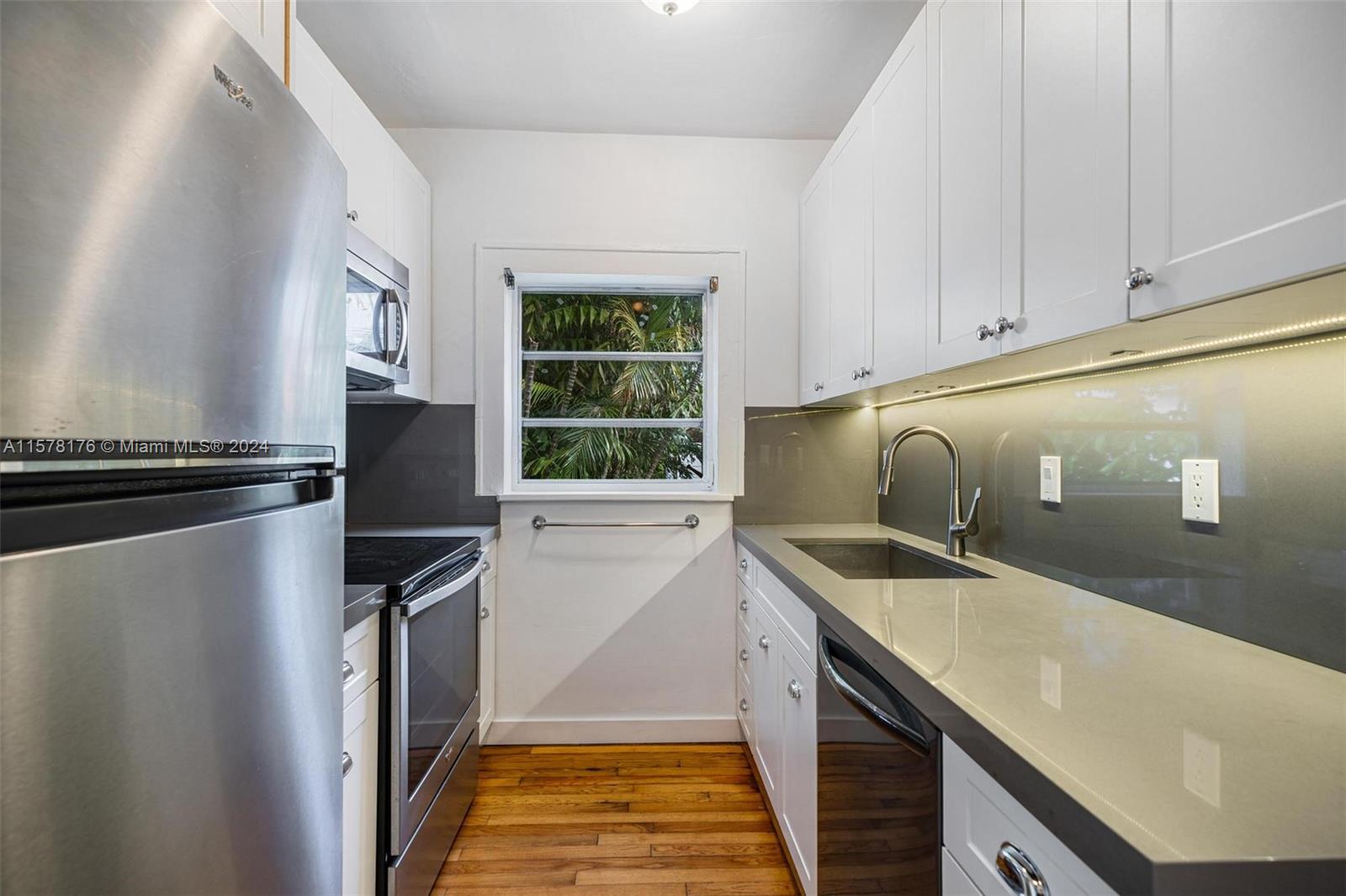 4342 Sheridan Ave # 8
