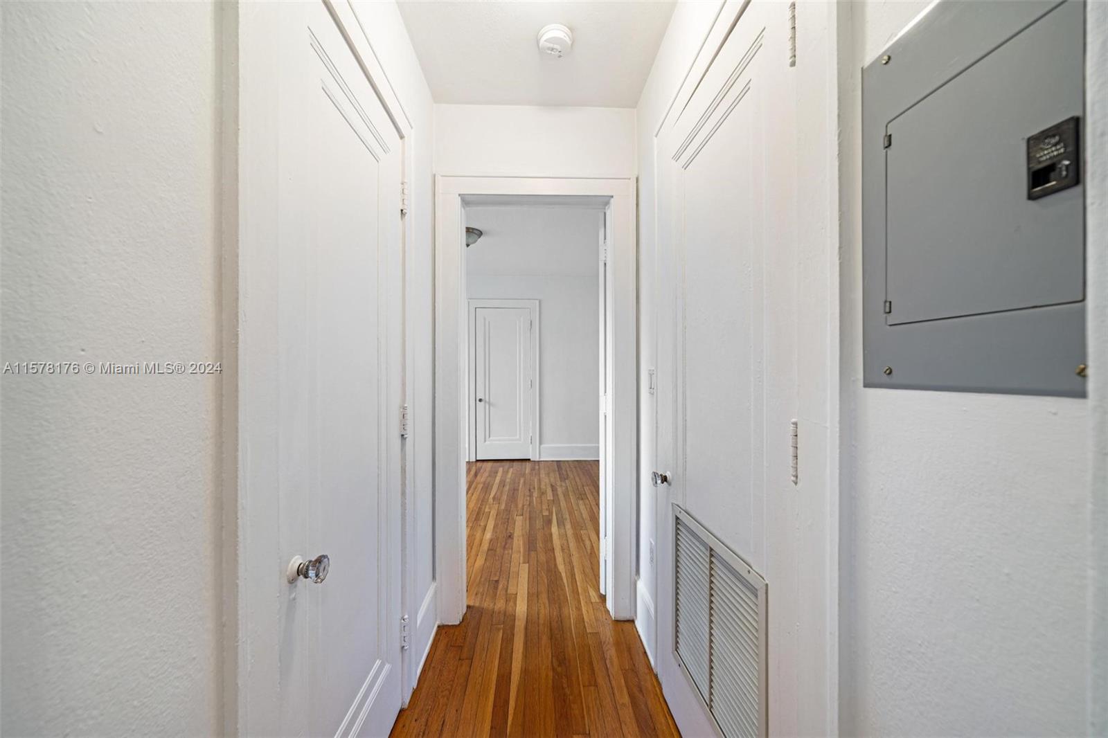 4342 Sheridan Ave # 8