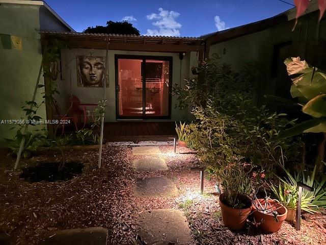 1030 NW 43rd St