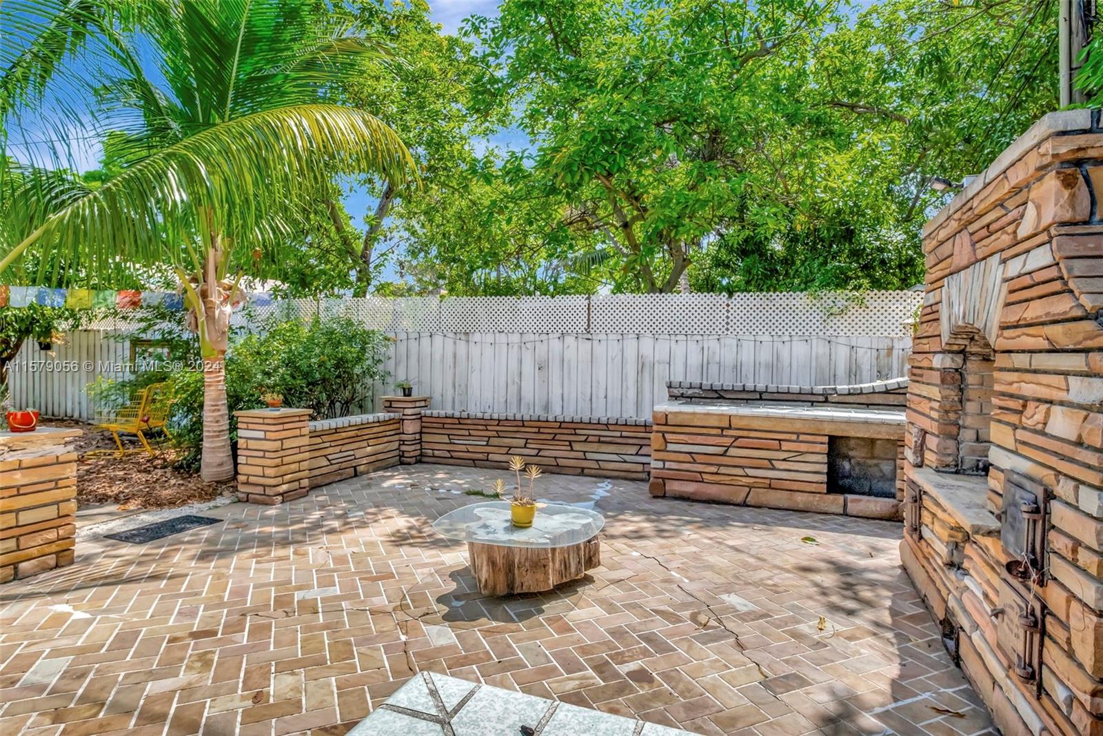 1030 NW 43rd St