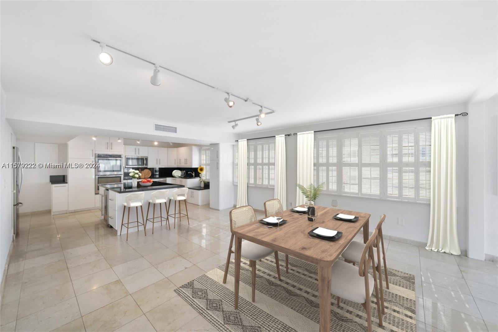 100 Ocean Lane Dr Unit: PH2
