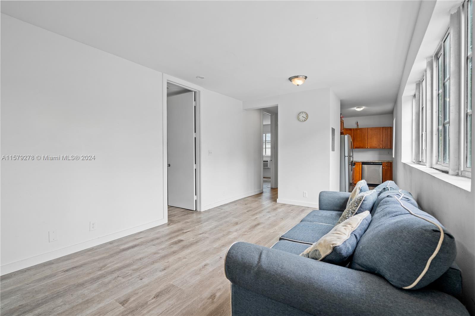 7930 Tatum Waterway Dr # 5