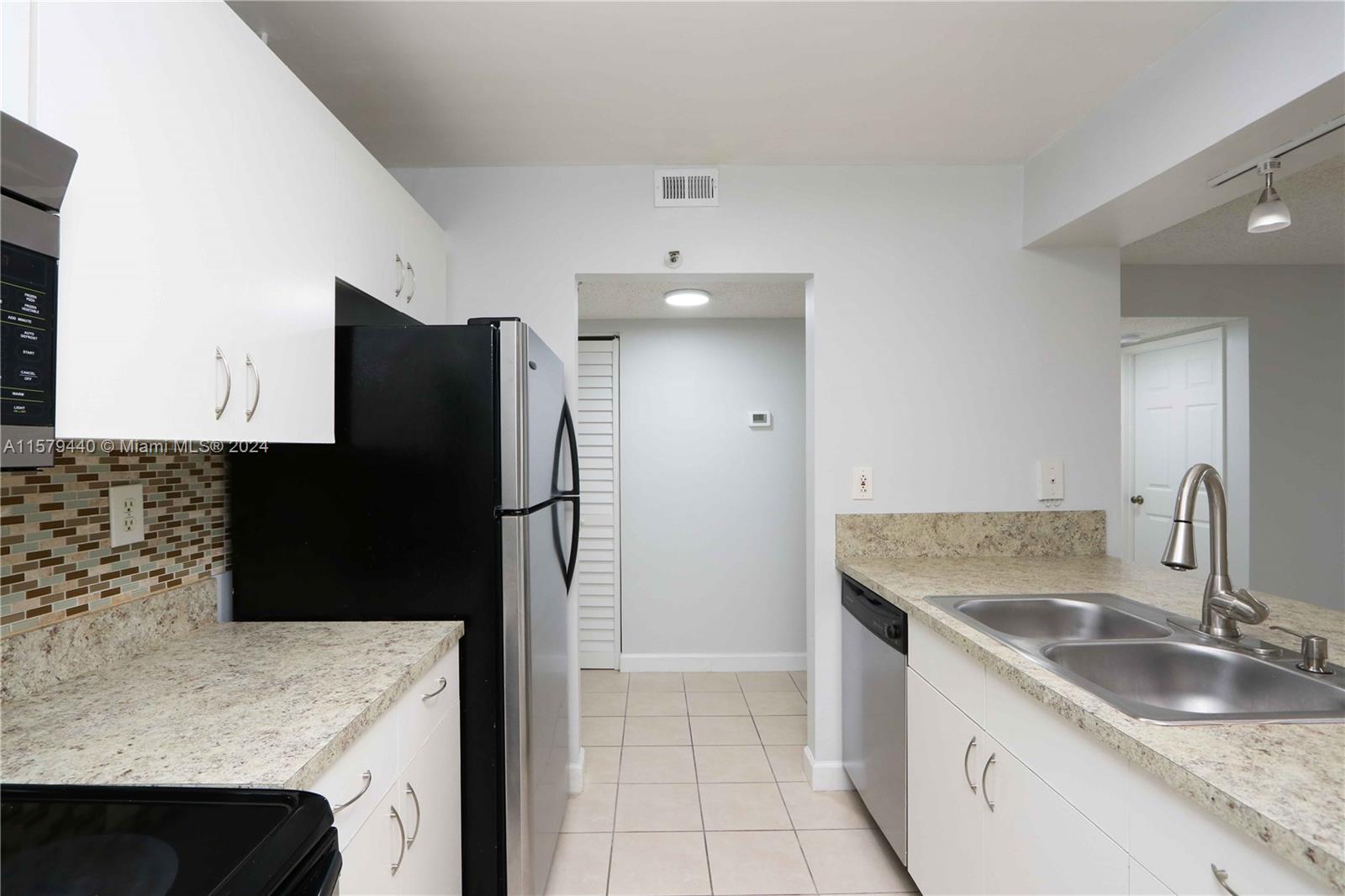 850 N Miami Ave Unit: W-305