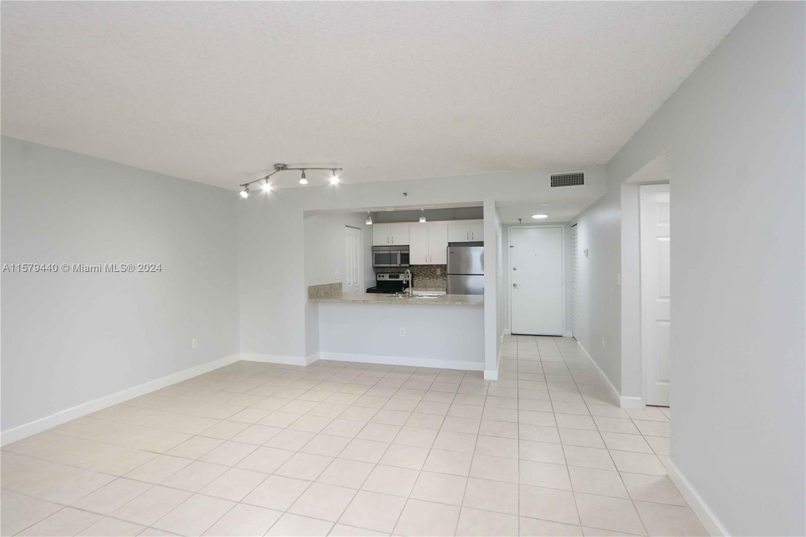 850 N Miami Ave Unit: W-305