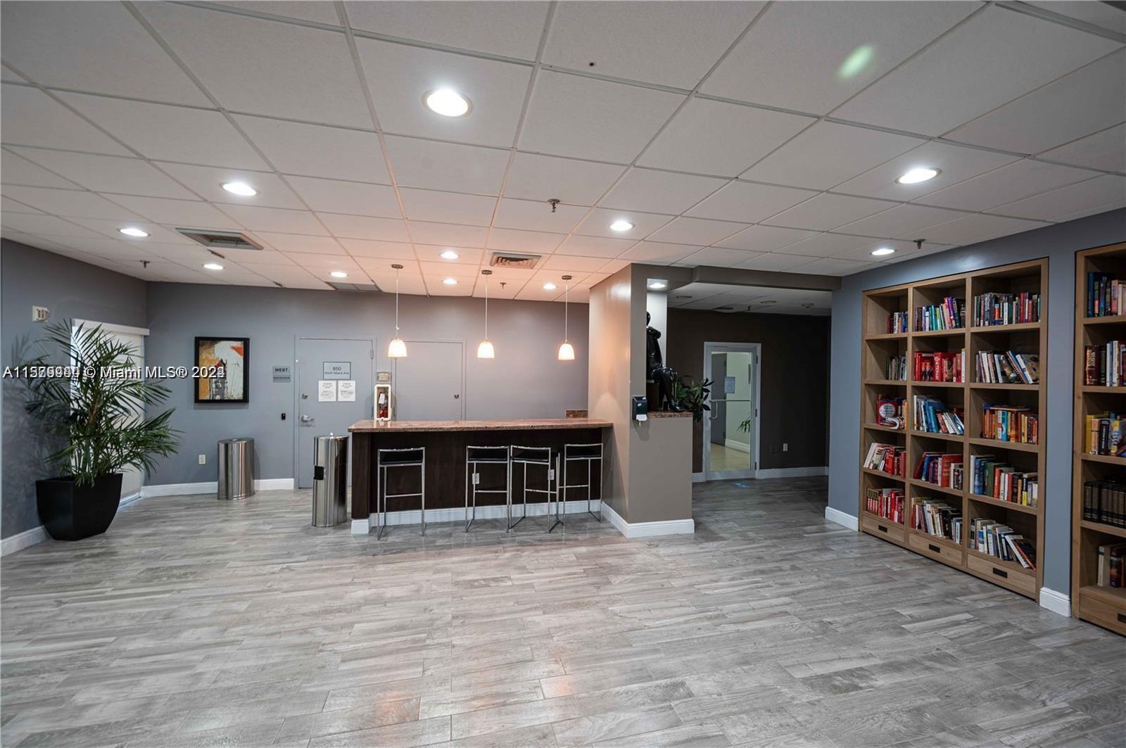 850 N Miami Ave Unit: W-305