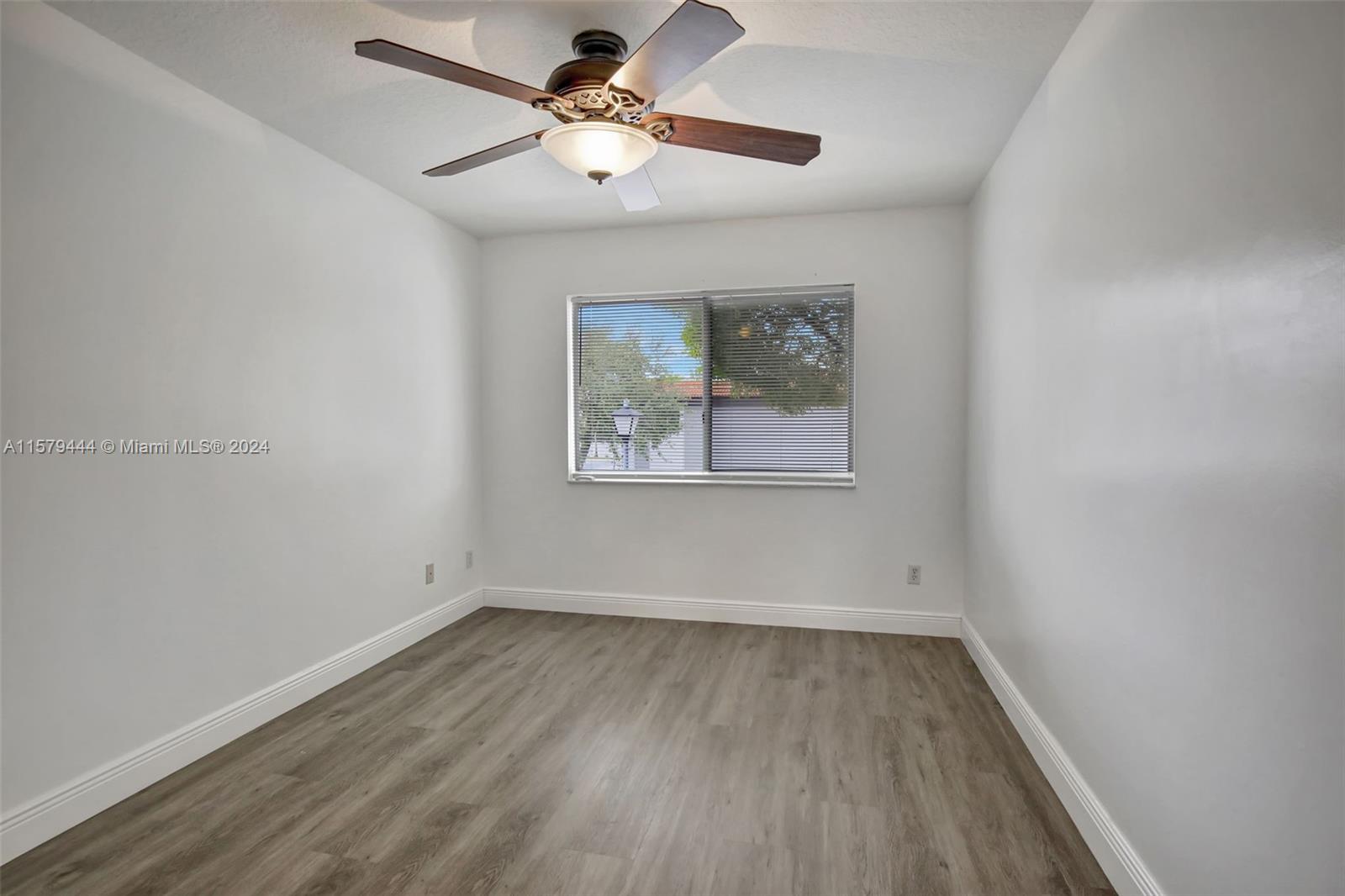 12513 SW 28th Ct