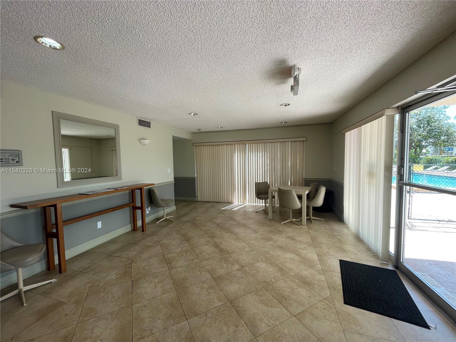 7900 S Camino Cir # 201