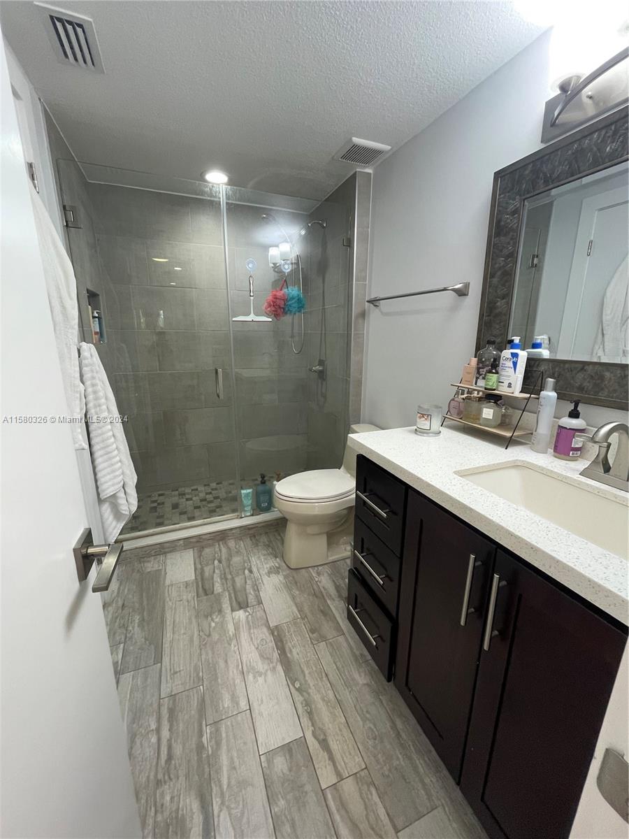 7900 S Camino Cir # 201