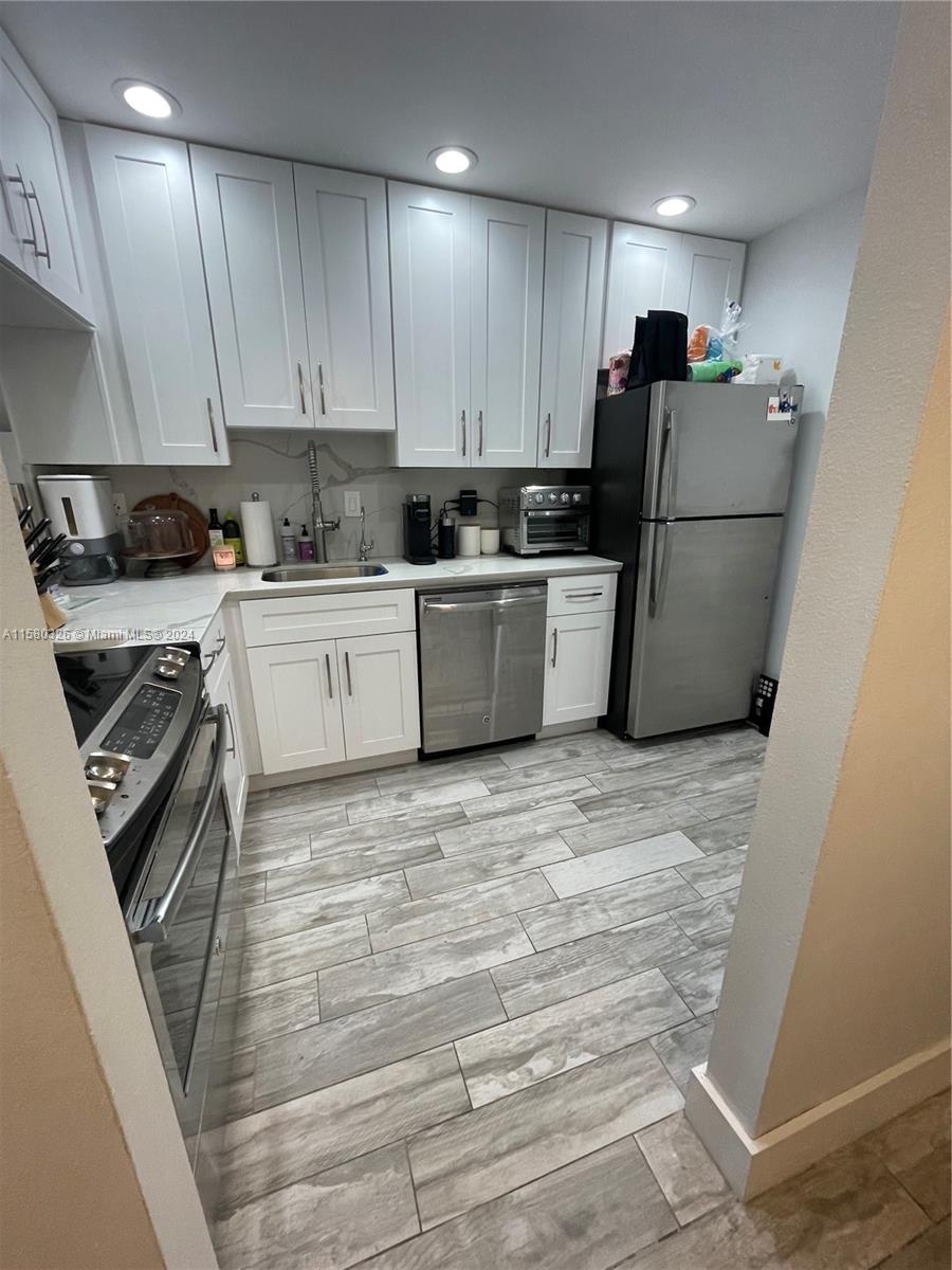 7900 S Camino Cir # 201
