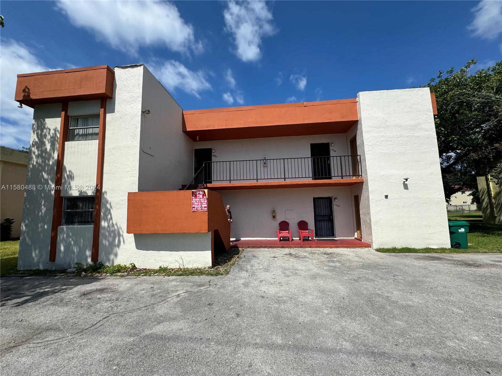 13980 NE 2nd Ct # 1 Unit: 3-2-1