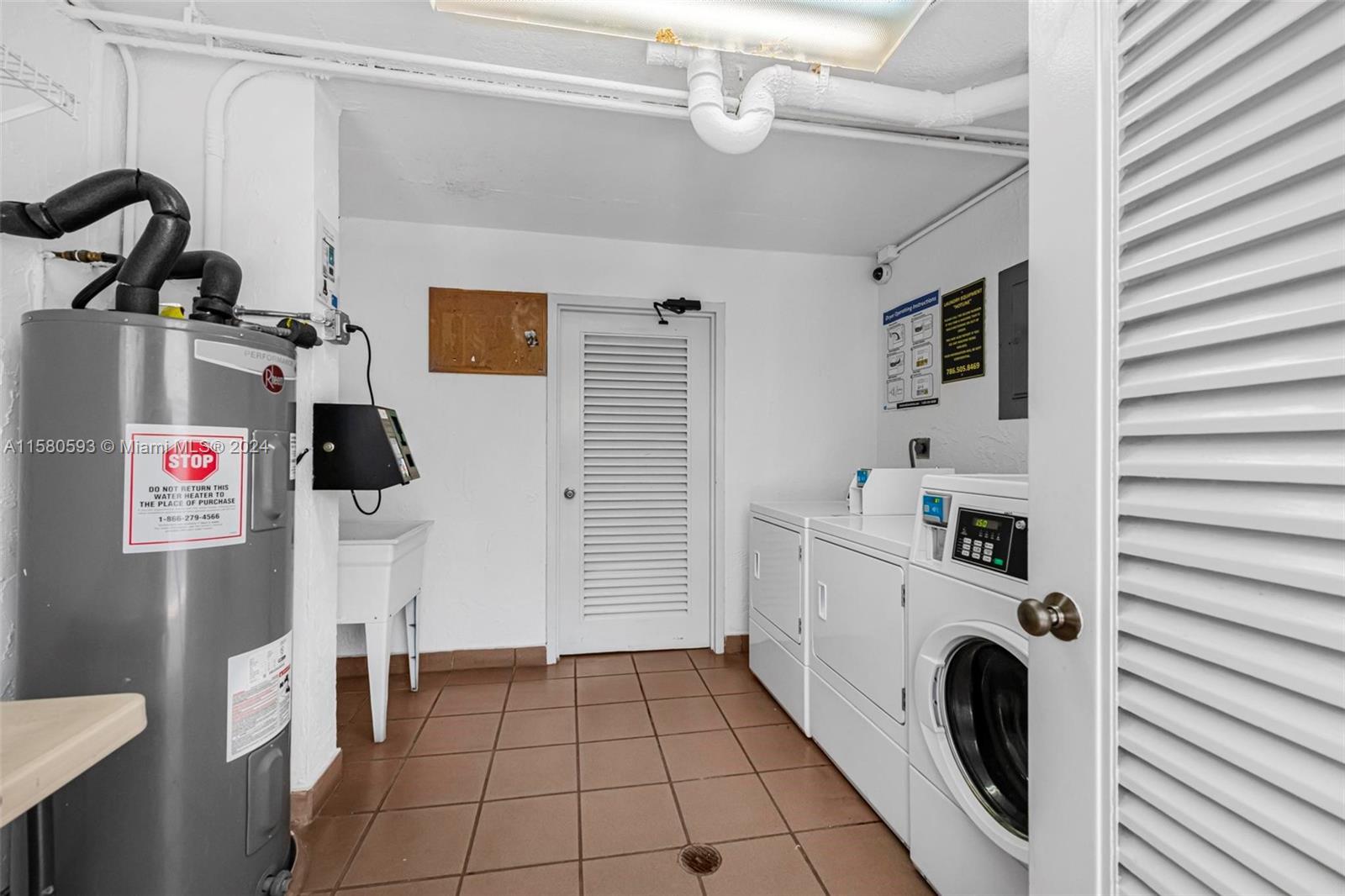 1666 West Avenue # 305