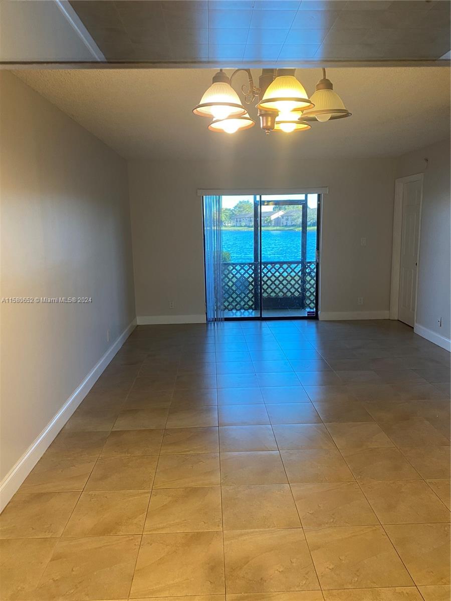 10013 Winding Lake Rd # 106