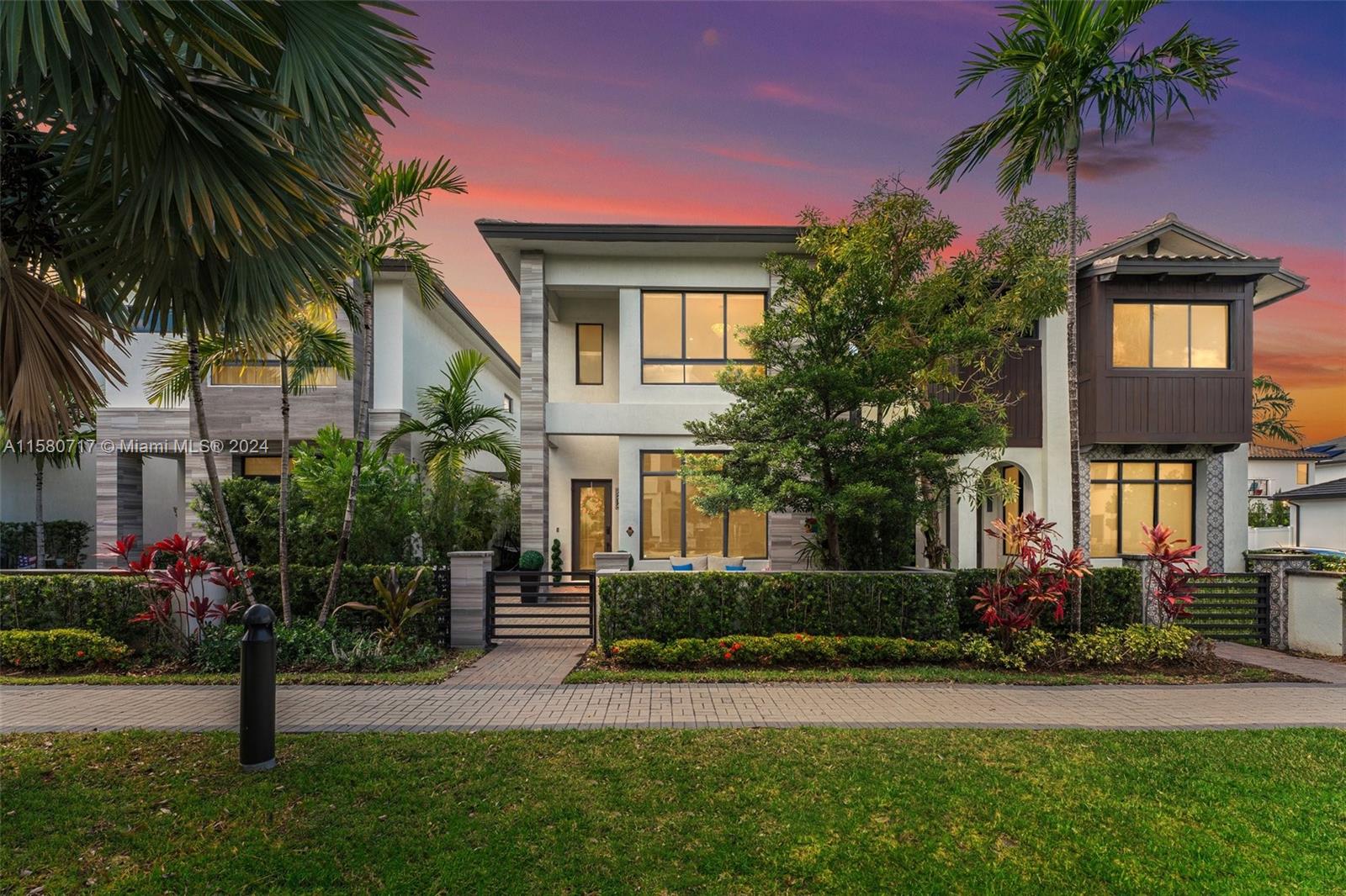 8214 NW 46th St