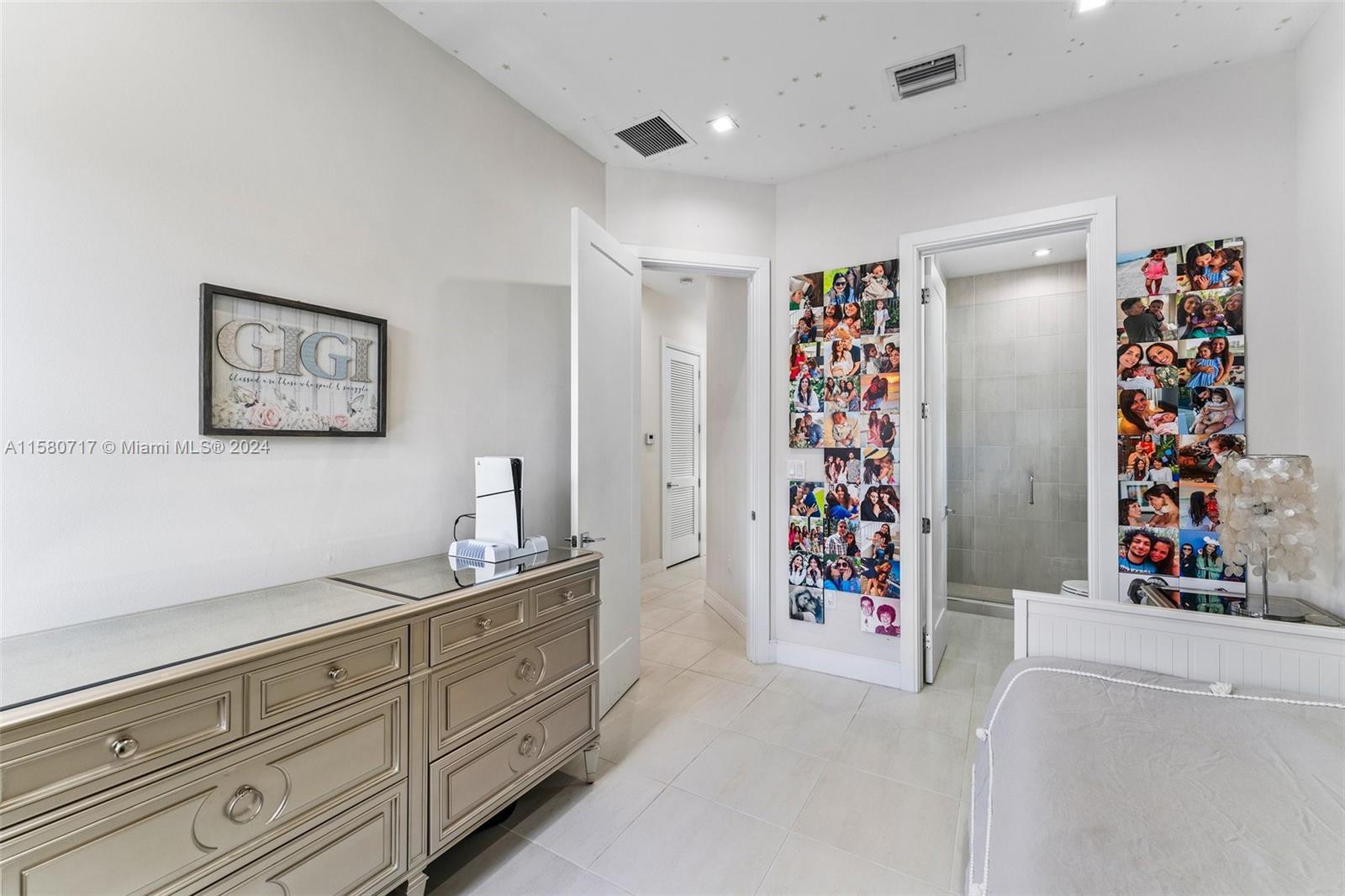 8214 NW 46th St